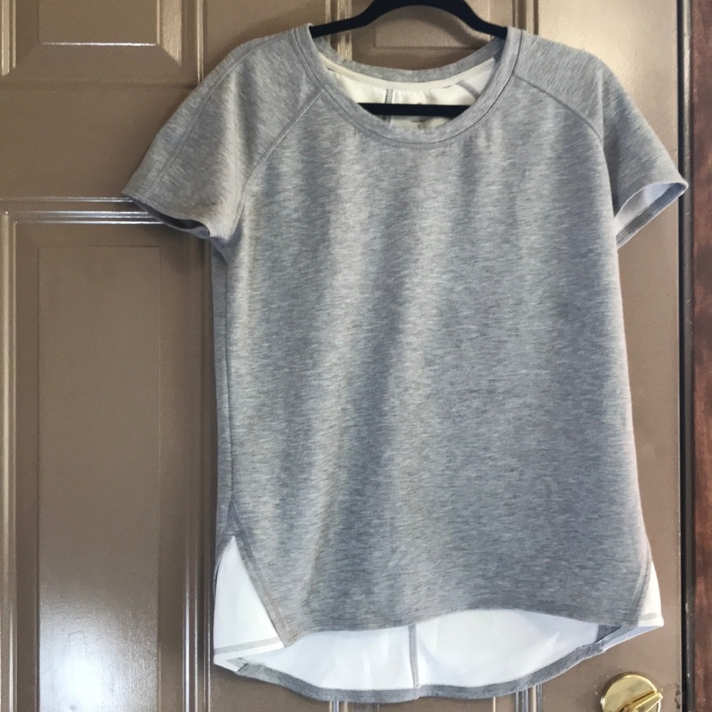 ⭐️ 4/$25 Athleta Oversized Workout Tee